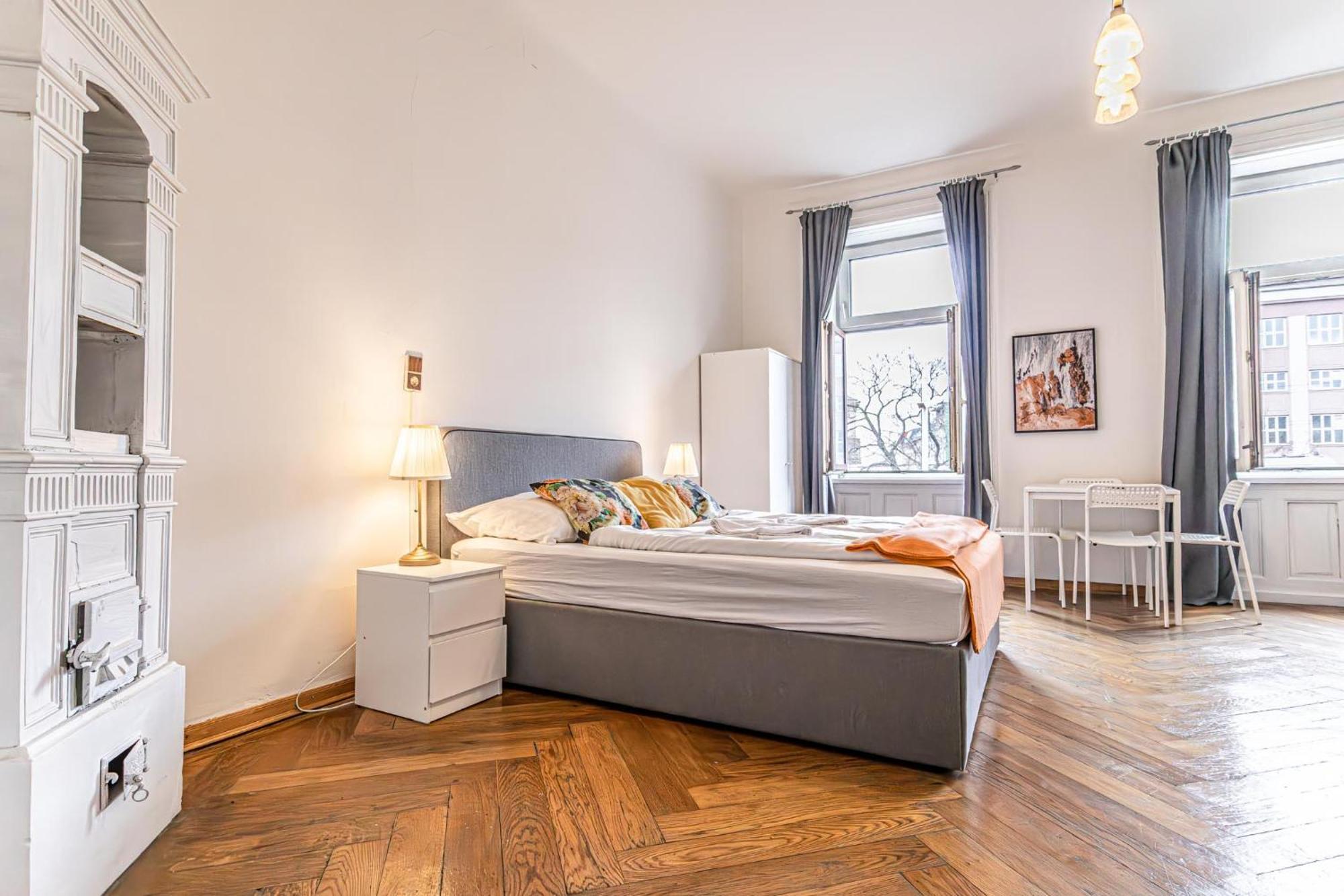 Gorgeous 1Br Apt Near Akh Hospital Viena Exterior foto